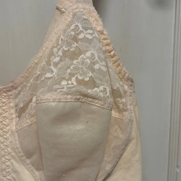 Vintage The Smoother Cream Women's Shapewear and Garter Undergarments Girdle 40